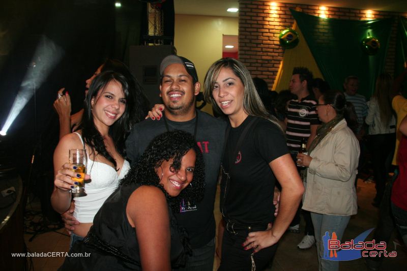 Balada: Fotos de sbado no Caneco no Gama - DF