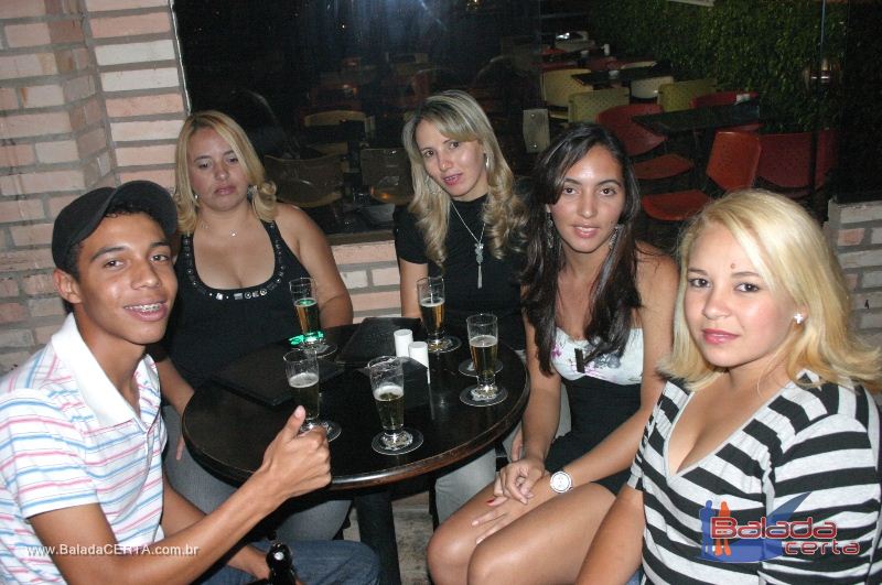 Balada: Fotos de quarta no Barril66 em guas Claras - DF