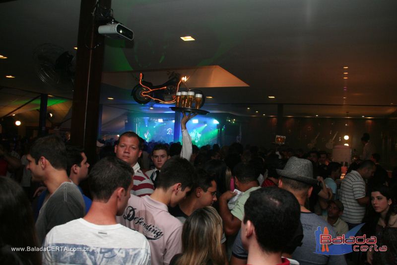 Balada: Fotos de quarta no Barril66 em guas Claras - DF