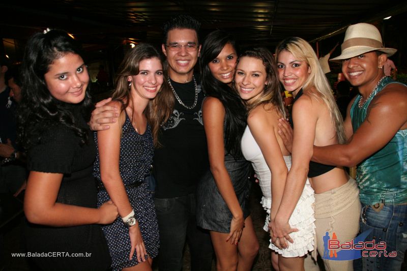 Balada: Fotos de domingo no Barril66 em guas Claras - DF