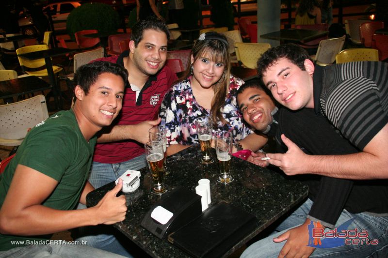 Balada: Fotos de domingo no Barril66 em guas Claras - DF