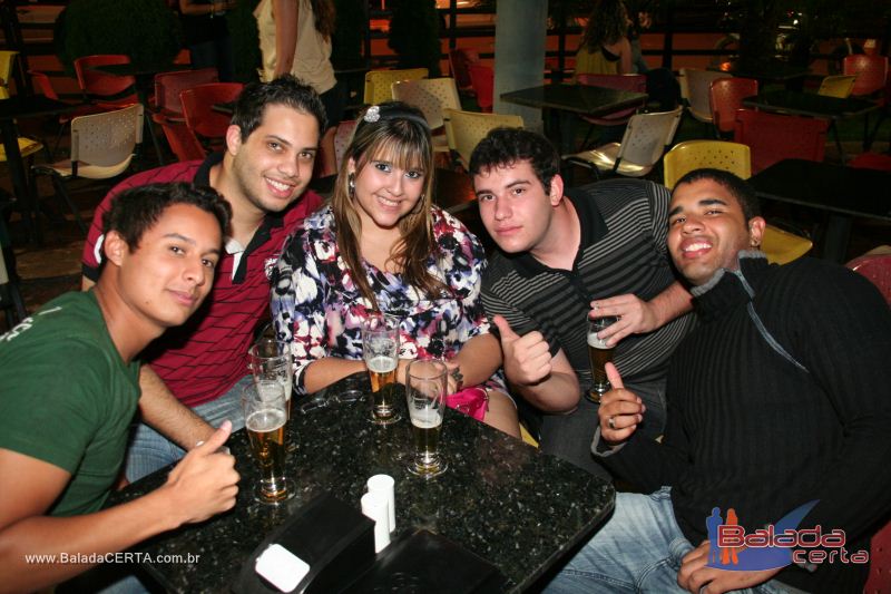 Balada: Fotos de domingo no Barril66 em guas Claras - DF