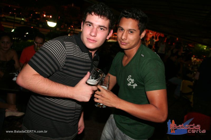 Balada: Fotos de domingo no Barril66 em guas Claras - DF