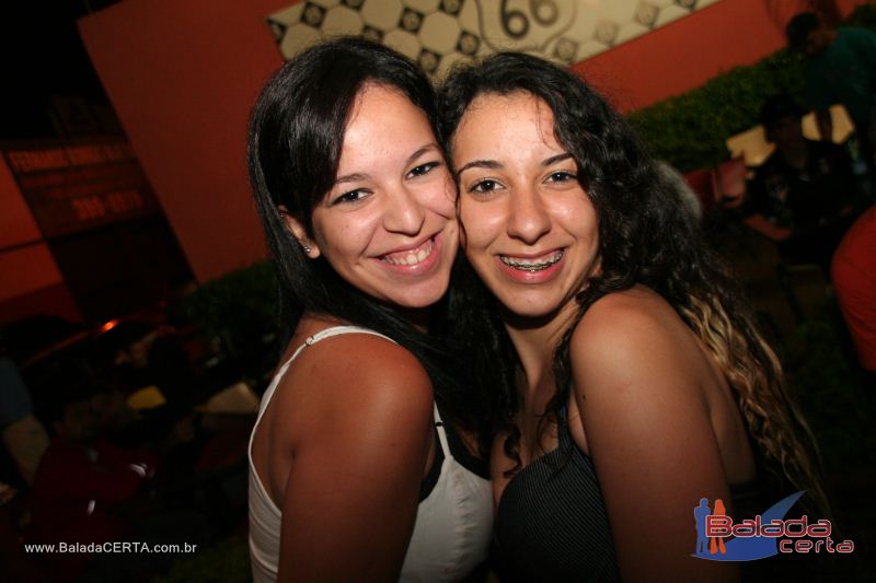 Balada: Fotos de domingo no Barril66 em guas Claras - DF