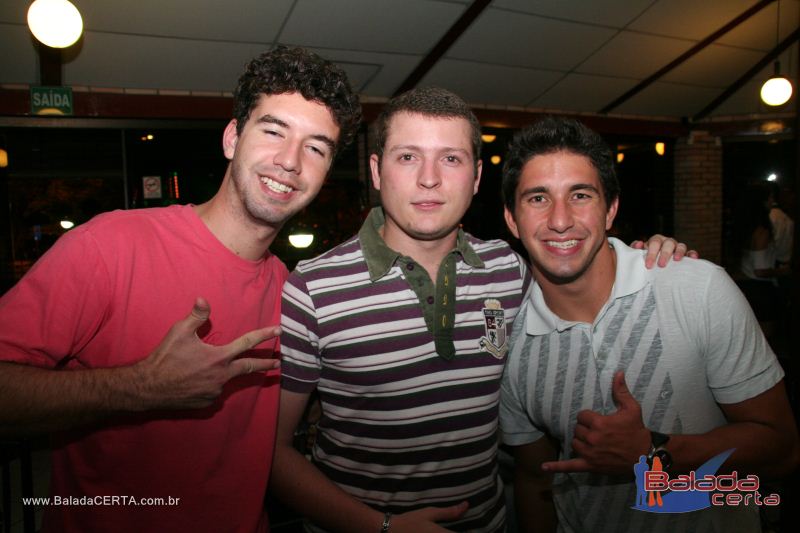 Balada: Fotos de domingo no Barril66 em guas Claras - DF