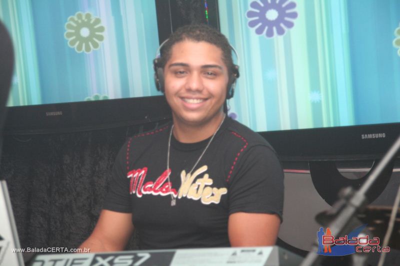Balada: Fotos de quarta no Barril 66 em guas Claras - DF