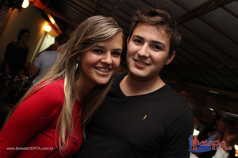 Balada: Fotos de quarta no Barril 66 em guas Claras - DF