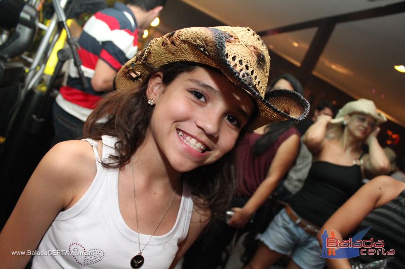 Balada: Fotos de quarta no Barril 66 em guas Claras - DF