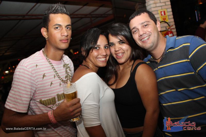 Balada: Fotos de quarta no Barril 66 em guas Claras - DF
