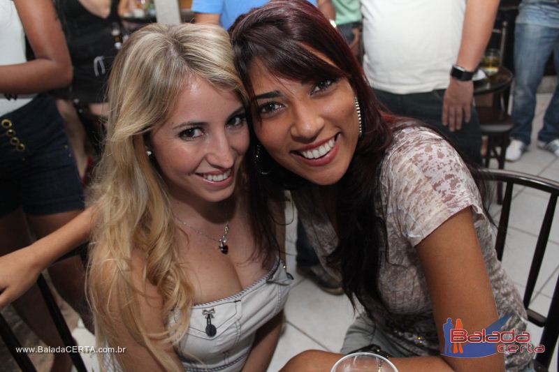 Balada: Fotos de quarta no Barril 66 em guas Claras - DF