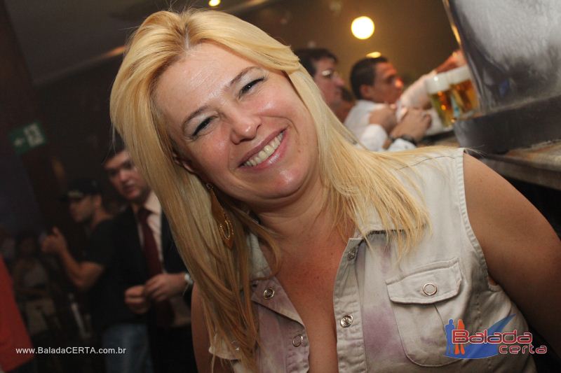 Balada: Fotos de quarta no Barril 66 em guas Claras - DF