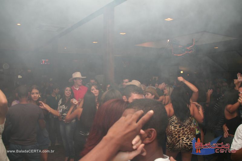 Balada: Fotos de tera no Barril 66 em guas Claras - DF