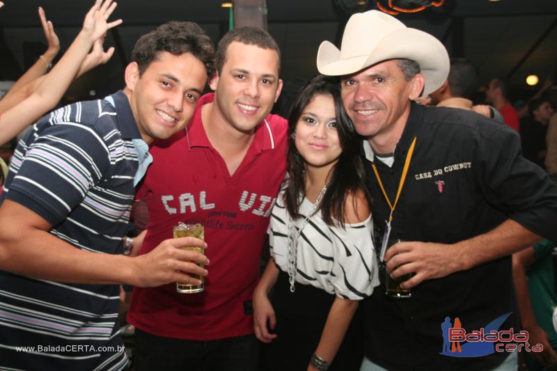 Balada: Fotos de tera no Barril 66 em guas Claras - DF