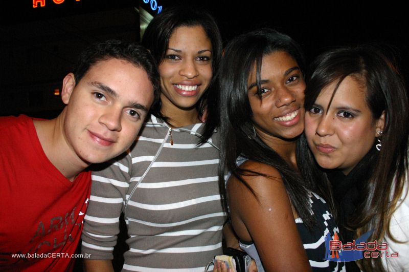 Balada: Fotos de sexta no Planeta Country em guas Claras - DF