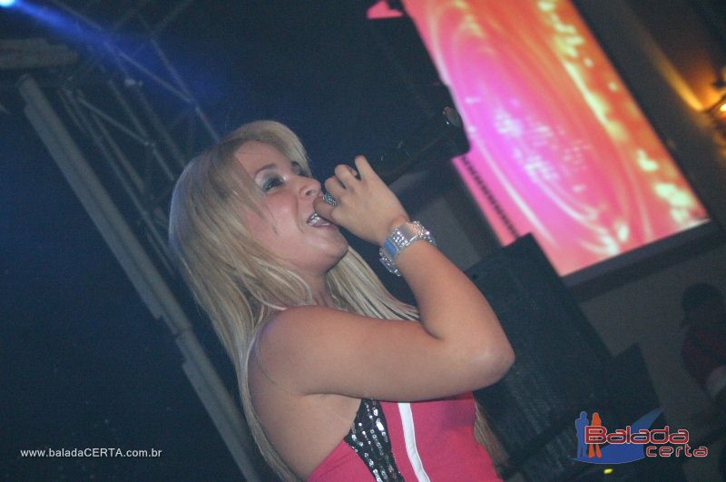 Balada: Fotos de tera no Planeta Country em guas Claras - DF