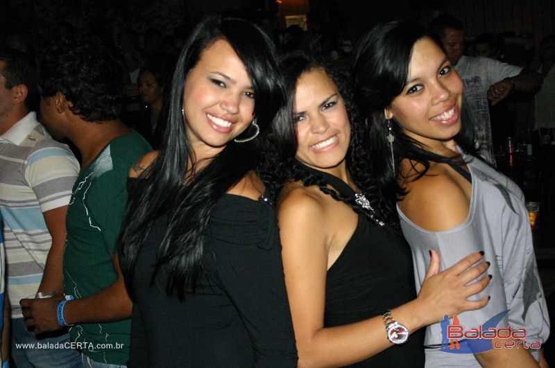 Balada: Fotos de tera no Planeta Country em guas Claras - DF