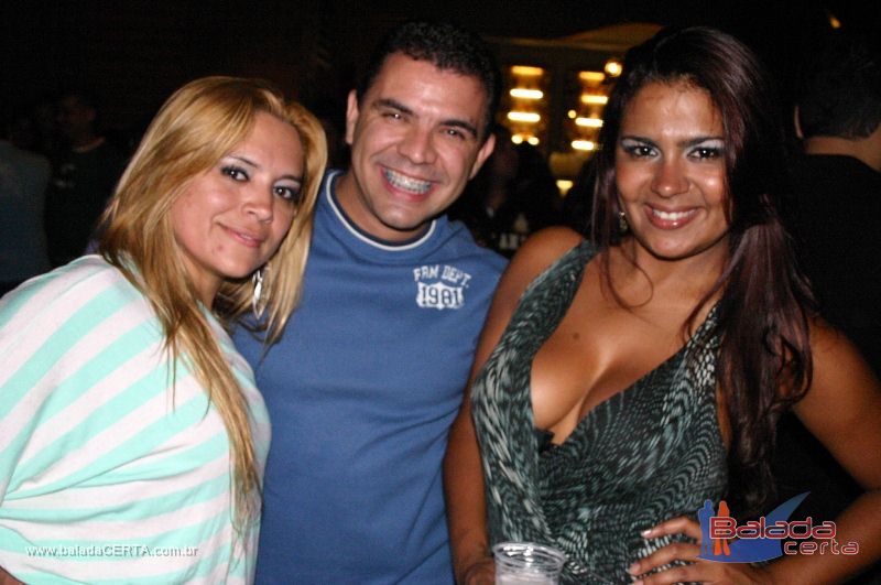 Balada: Fotos de tera no Planeta Country em guas Claras - DF