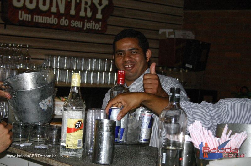 Balada: Fotos de tera no Planeta Country em guas Claras - DF