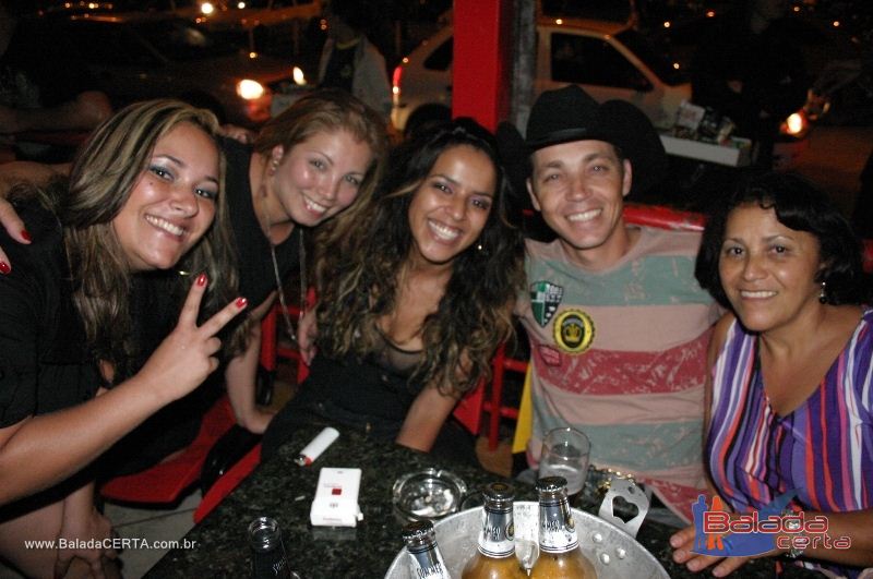 Balada: Fotos de sexta no Planeta Country em guas Claras - DF