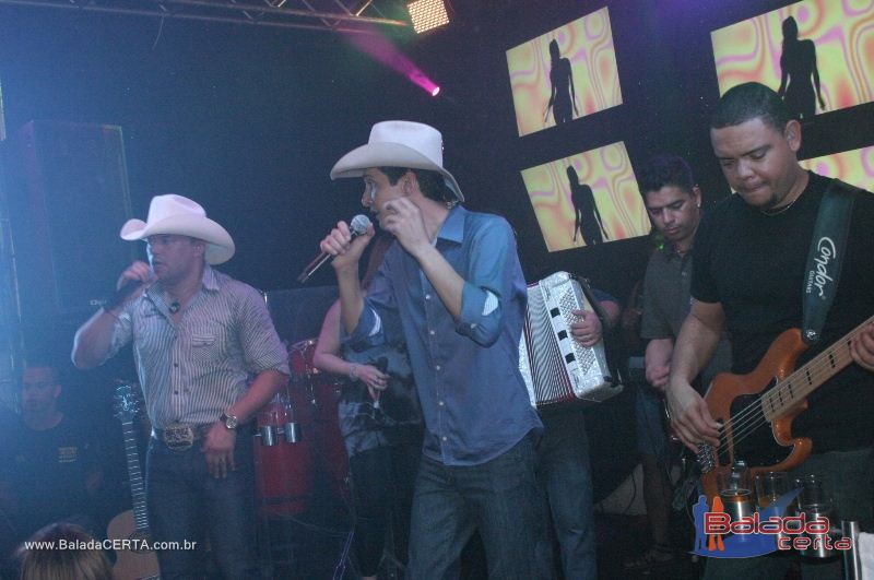 Balada: Fotos de sexta no Planeta Country em guas Claras - DF