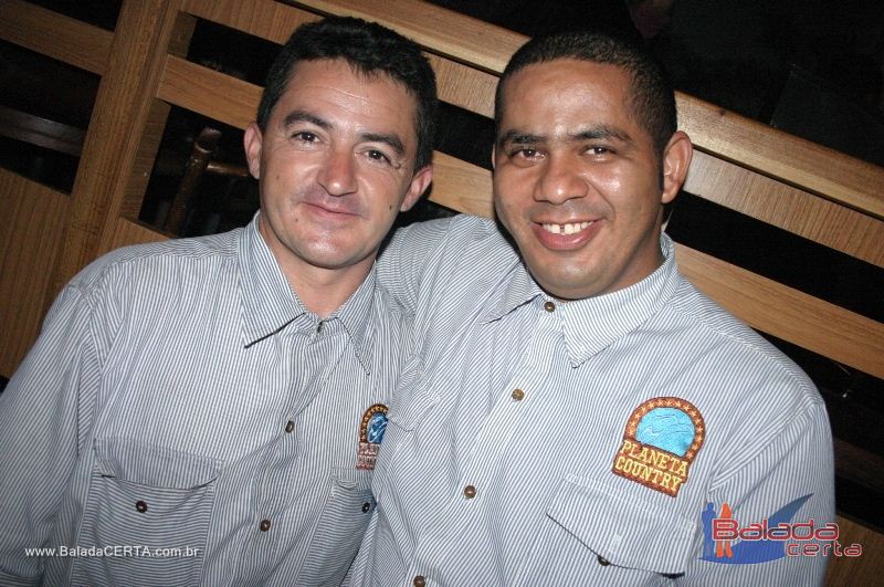 Balada: Fotos de sexta no Planeta Country em guas Claras - DF