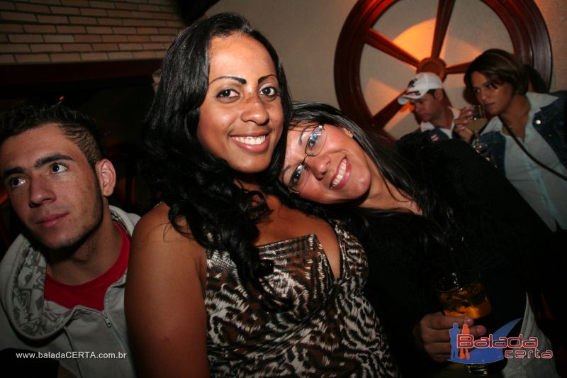 Balada: Fotos de sbado na Roda do Chopp no Ncleo Bandeirante - DF