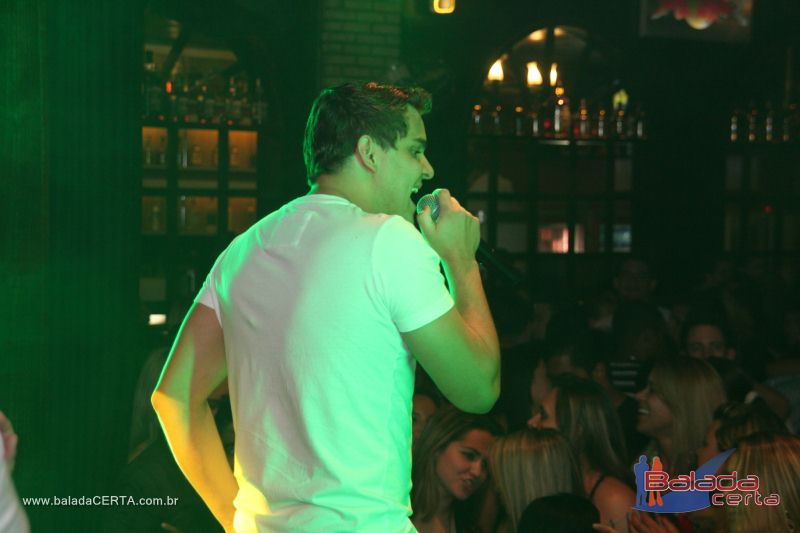 Balada: Fotos de sbado na Roda do Chopp no Ncleo Bandeirante - DF