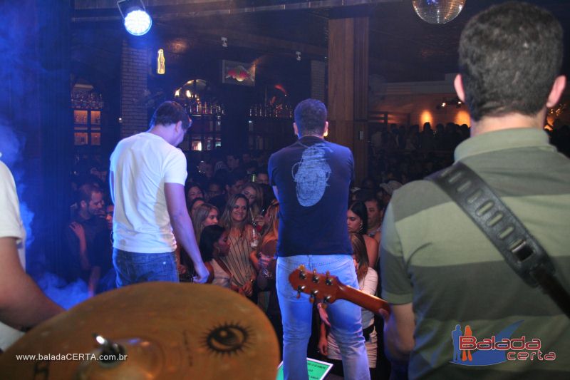 Balada: Fotos de sbado na Roda do Chopp no Ncleo Bandeirante - DF