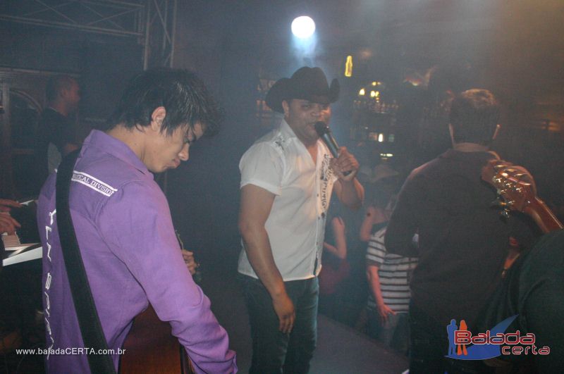 Balada: Fotos de sbado na Roda do Chopp no Ncleo Bandeirante - DF