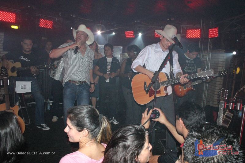 Balada: Fotos de quinta na Roda do Chopp no Ncleo Bandeirante - DF