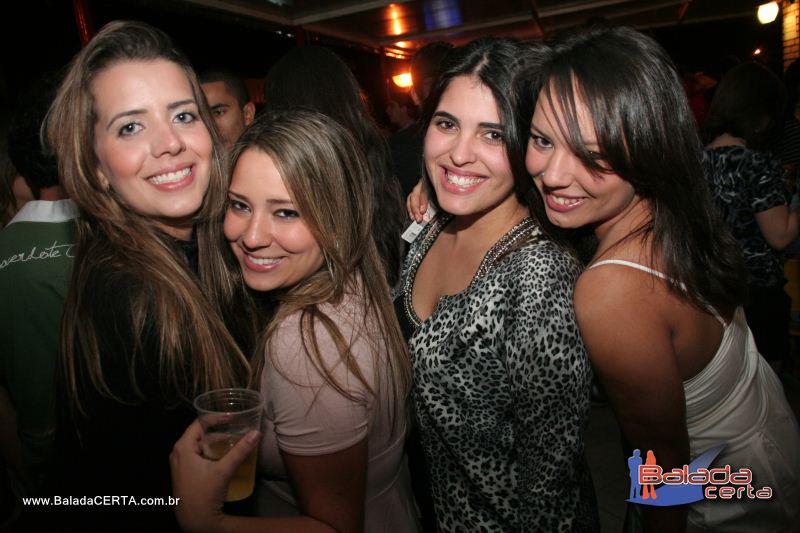 Balada: Fotos de ter�a na Roda do Chopp no N�cleo Bandeirante - DF