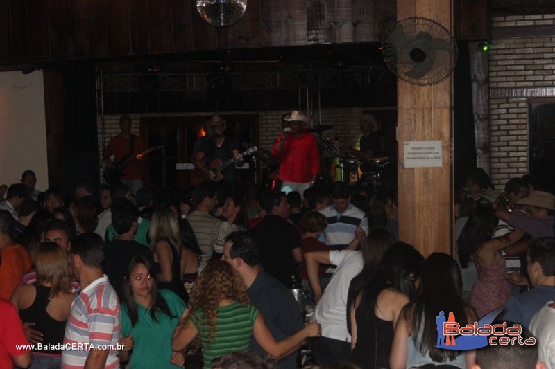 Balada: Fotos de s�bado na Roda do Chopp no N�cleo Bandeirante - DF
