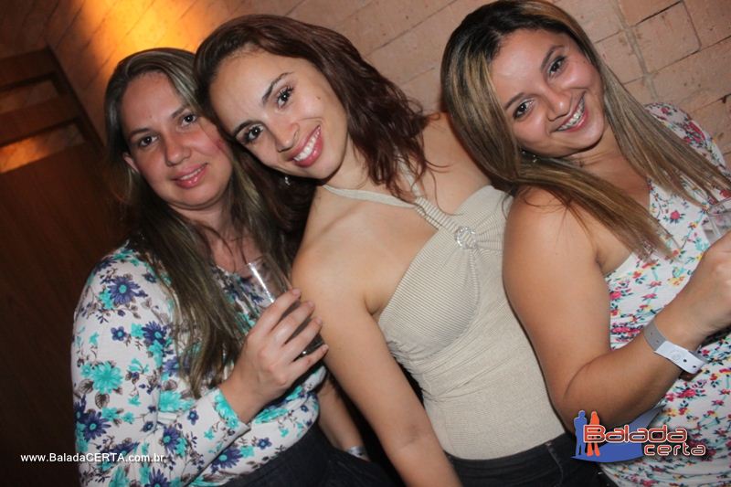 Balada: Fotos de quinta na Roda do Chopp no N�cleo Bandeirante - DF
