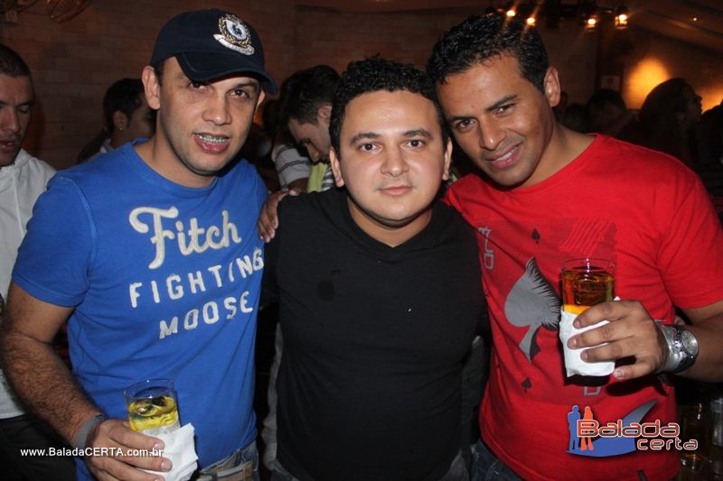 Balada: Fotos de quinta na Roda do Chopp no N�cleo Bandeirante - DF