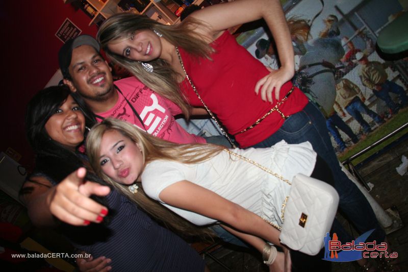 Balada: Fotos de quinta na Chopperia do Cowboy na Vicente Pires - DF