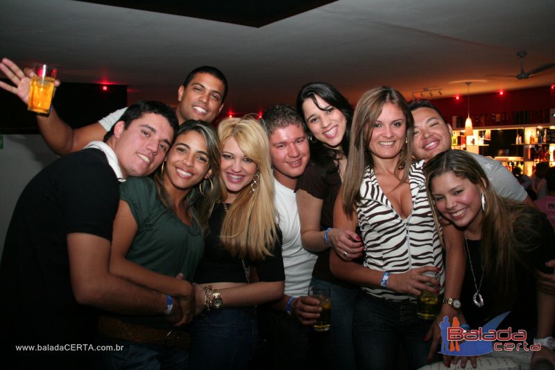 Balada: Fotos de quinta na Choperia do Cowboy na Vicente Pires - DF