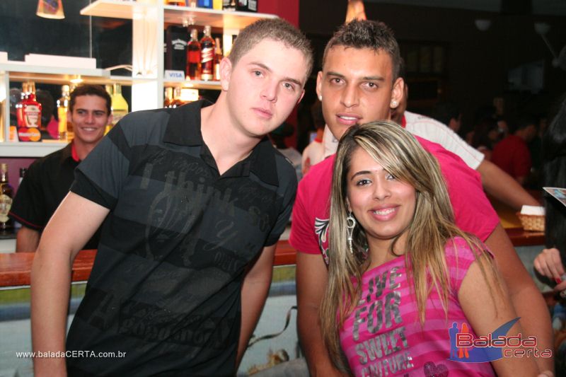 Balada: Fotos de quinta na Choperia do Cowboy na Vicente Pires - DF