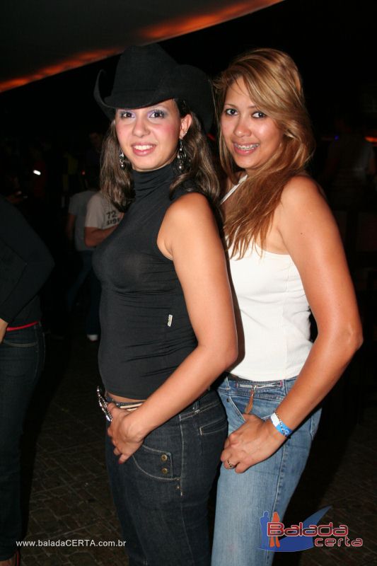 Balada: Fotos de quinta na Choperia do Cowboy na Vicente Pires - DF