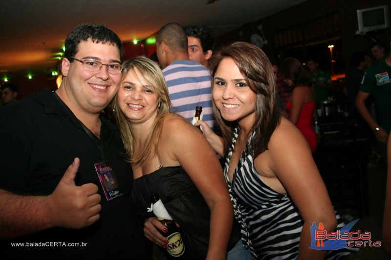 Balada: Fotos de quinta na Choperia do Cowboy na Vicente Pires - DF