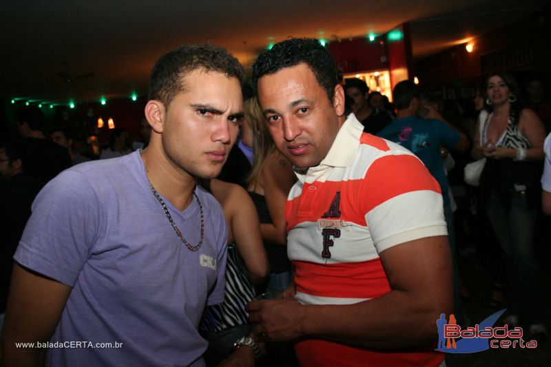 Balada: Fotos de quinta na Choperia do Cowboy na Vicente Pires - DF