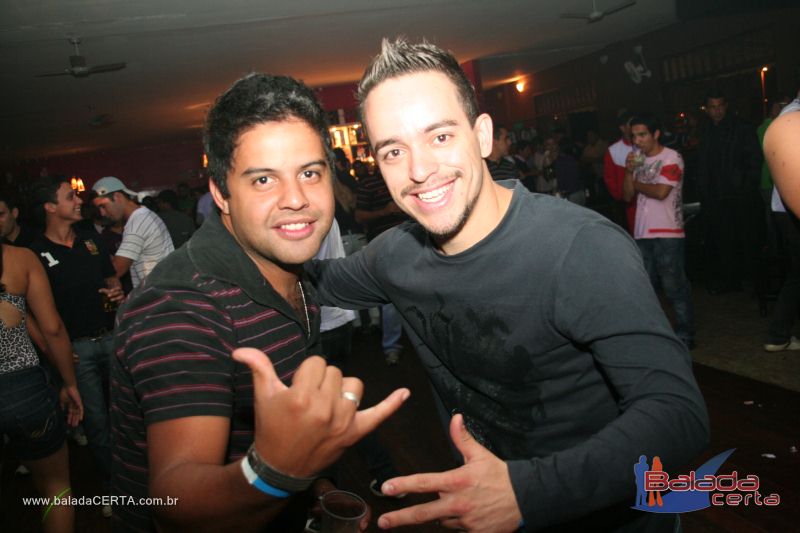 Balada: Fotos de quinta na Choperia do Cowboy na Vicente Pires - DF