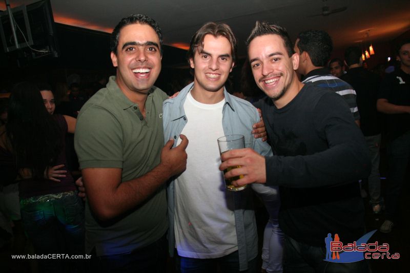 Balada: Fotos de quinta na Choperia do Cowboy na Vicente Pires - DF