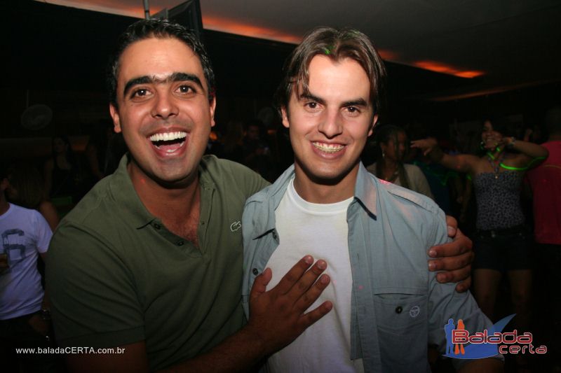 Balada: Fotos de quinta na Choperia do Cowboy na Vicente Pires - DF