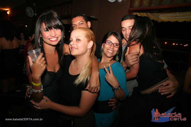 Balada: Fotos de quinta na Choperia do Cowboy na Vicente Pires - DF