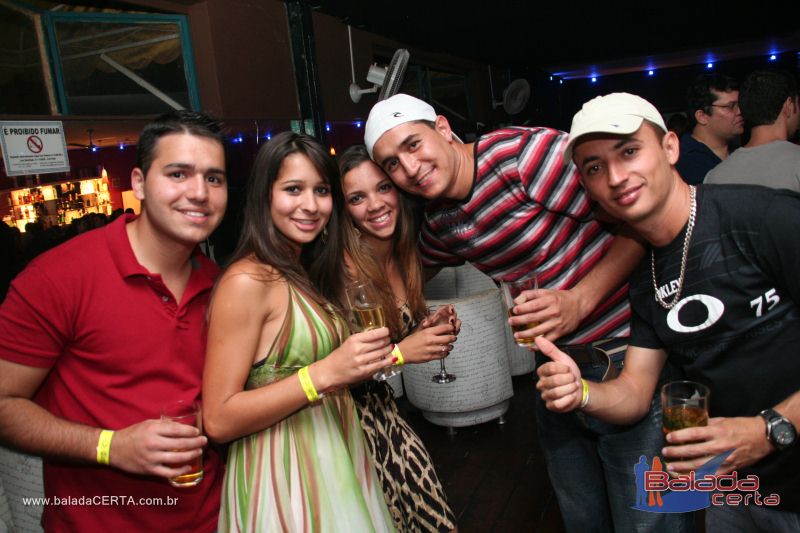 Balada: Fotos de quinta na Choperia do Cowboy na Vicente Pires - DF