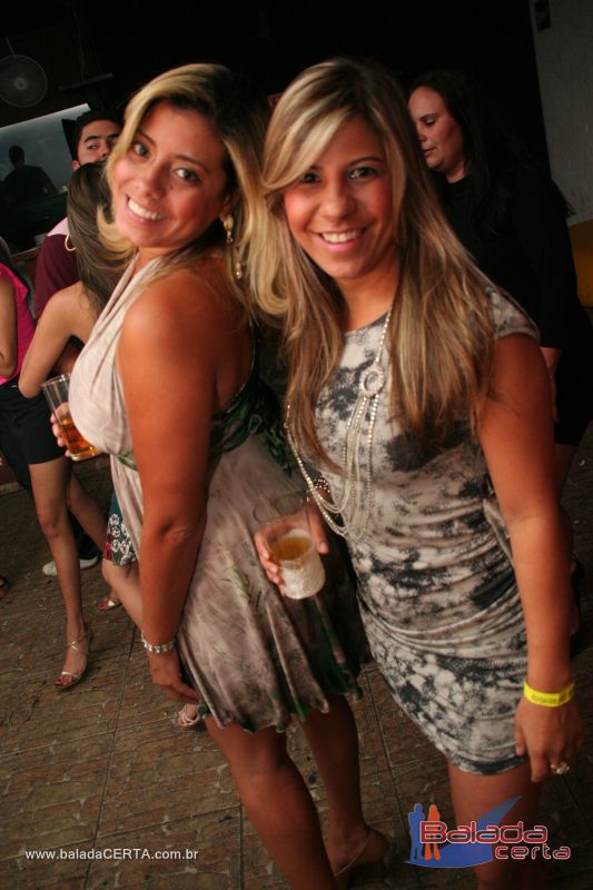 Balada: Fotos de quinta na Choperia do Cowboy na Vicente Pires - DF