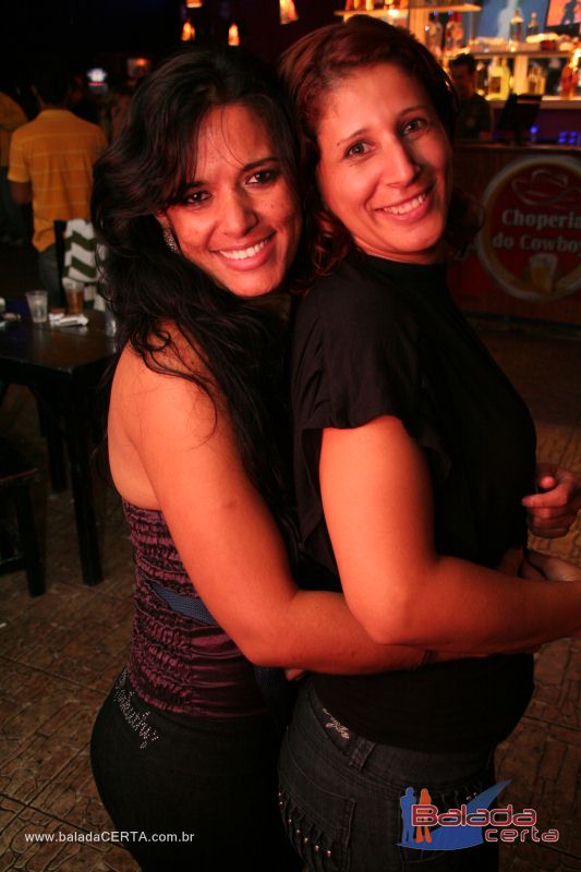 Balada: Fotos de quinta na Choperia do Cowboy na Vicente Pires - DF