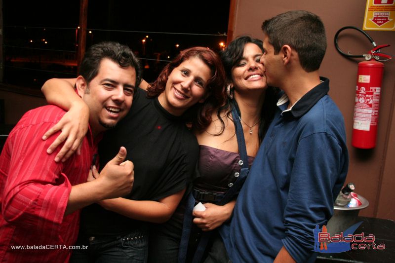 Balada: Fotos de quinta na Choperia do Cowboy na Vicente Pires - DF
