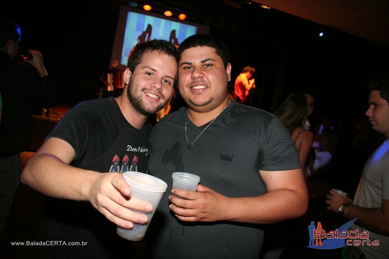 Balada: Fotos de quinta na Choperia do Cowboy na Vicente Pires - DF