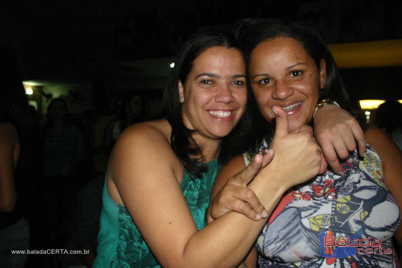 Balada: Fotos de sbado no Ca	apa em Valparazo - GO